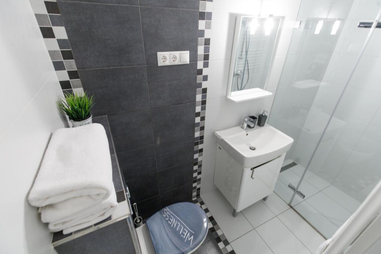 Sleek Minimalist Studio At Inner City Budapeszt Zewnętrze zdjęcie
