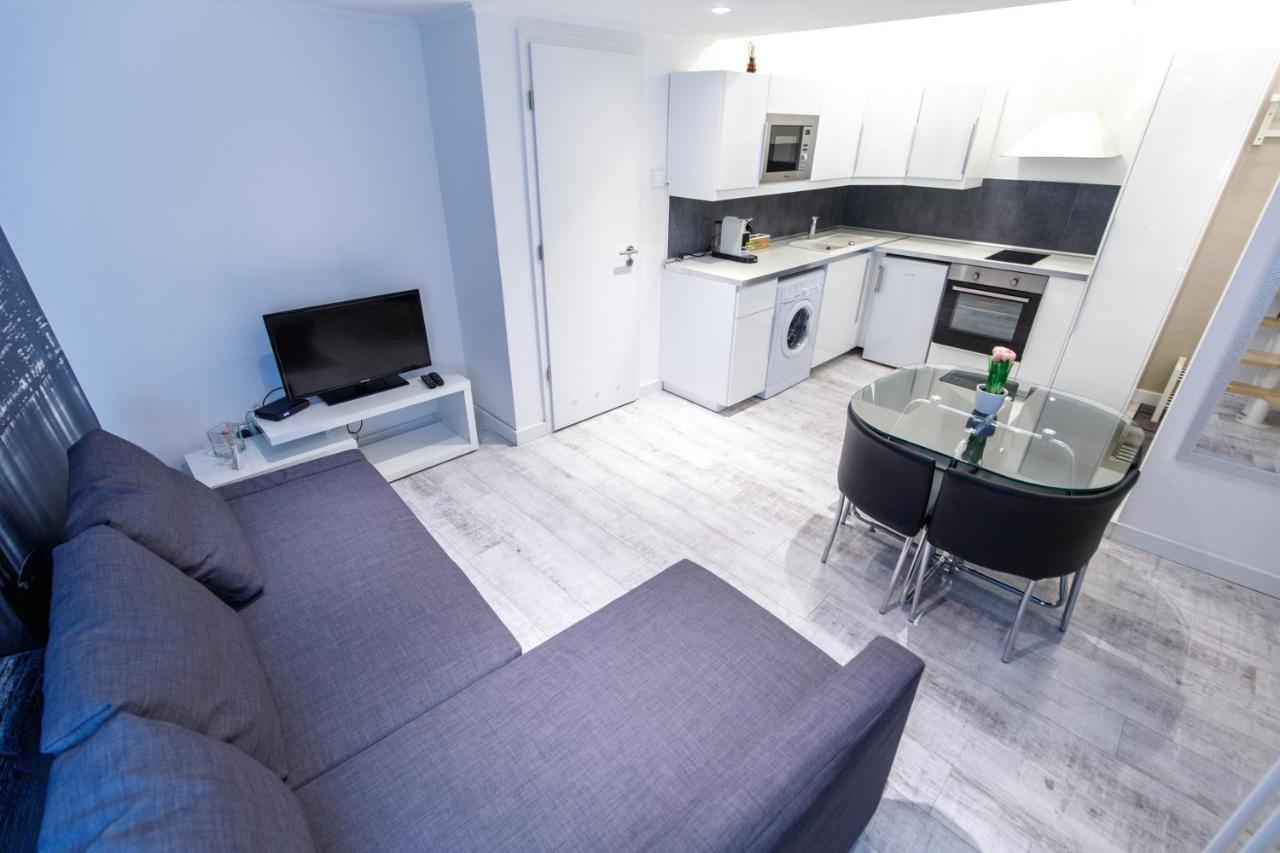 Sleek Minimalist Studio At Inner City Budapeszt Zewnętrze zdjęcie