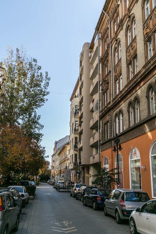 Sleek Minimalist Studio At Inner City Budapeszt Zewnętrze zdjęcie